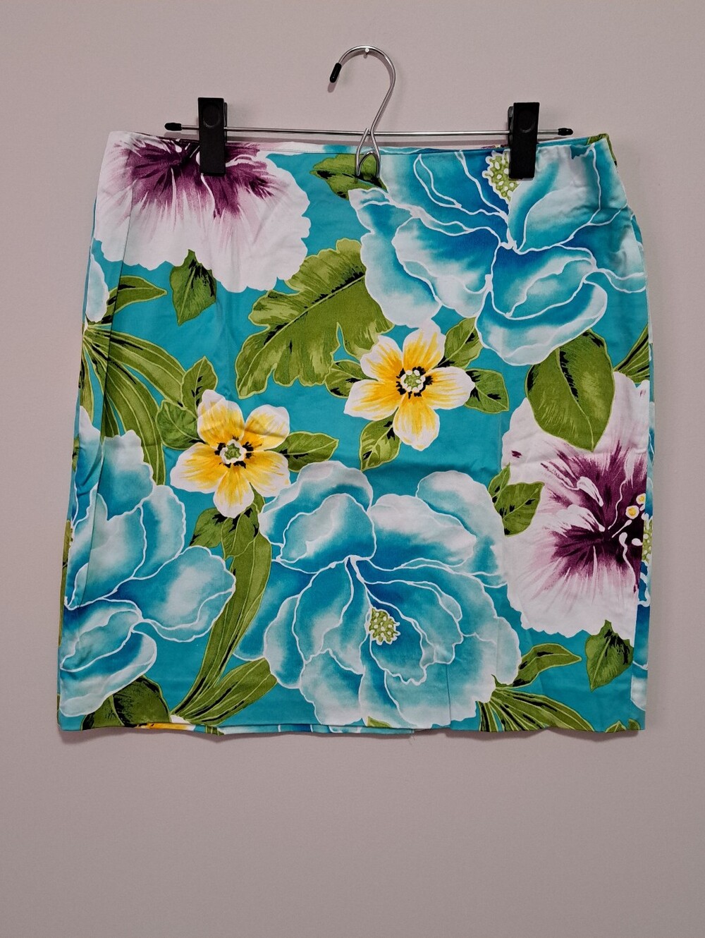 JONES NEW YORK Floral Aline Skirt Size 8